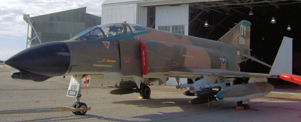 McDonnell  F-4D Phantom II